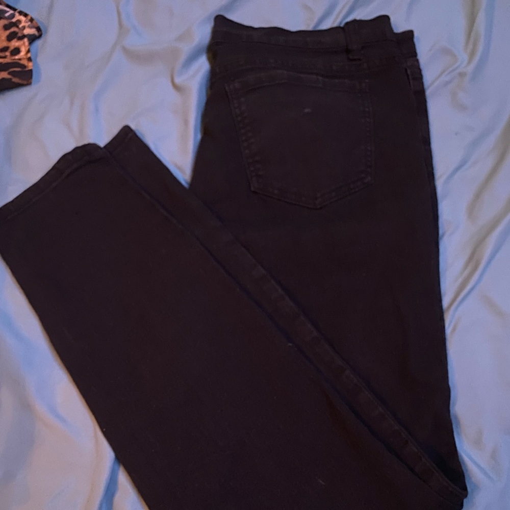 Black skinny jeans